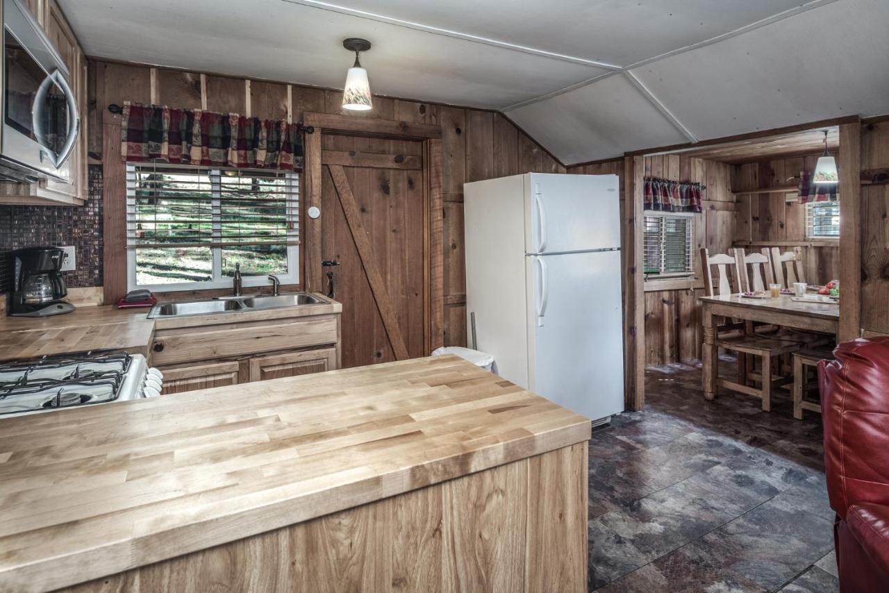 Canyon Cabins Руидозо Экстерьер фото