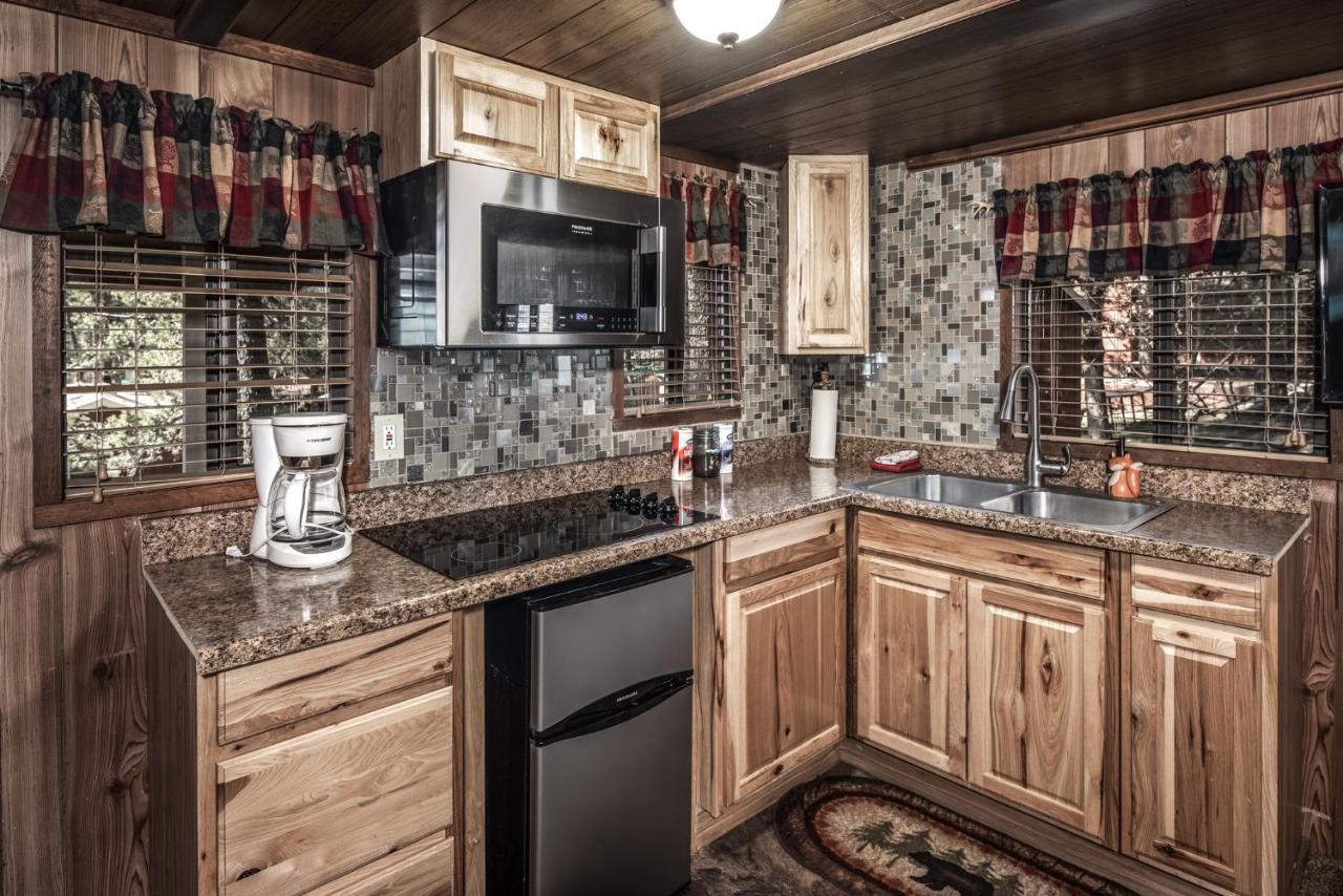Canyon Cabins Руидозо Экстерьер фото