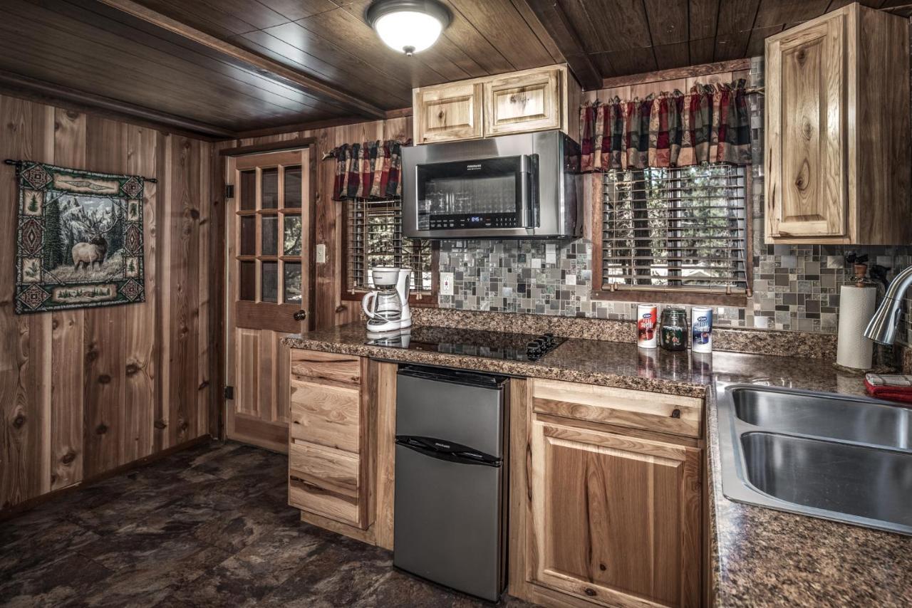 Canyon Cabins Руидозо Экстерьер фото